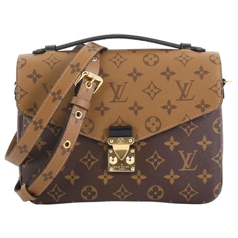 how to open louis vuitton pochette metis|Louis Vuitton reverse pochette metis.